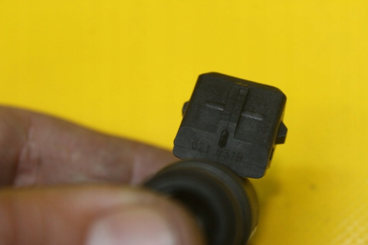 фото №6, Инжектор топлива iwp 076 t4 2.5 b 021031b