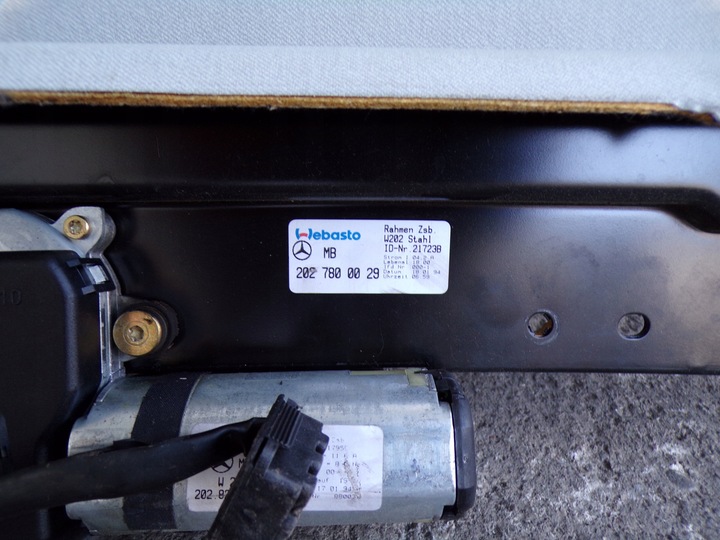 фото №6, Люк электрический mercedes w202 c класс 2027800029