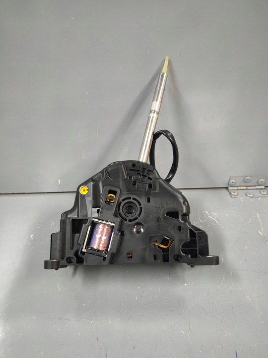 фото №4, Vw e-golf 7 vii dsg вибірник домкрат зміни коробки передач 5qe713025t