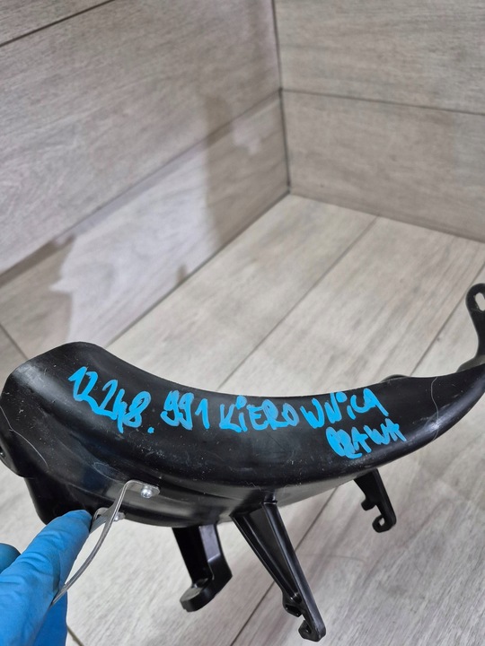 фото №5, 12248. porsche 991 кермо повітря права 99157513282