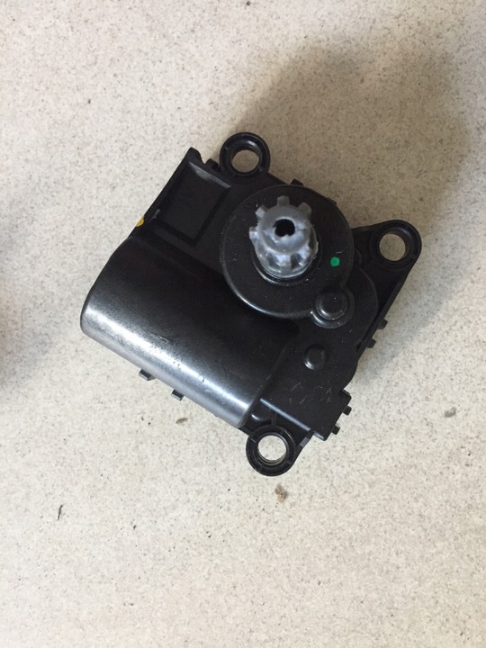 фото №5, Kia ceed iii 18- моторчик регулировка воздуховод