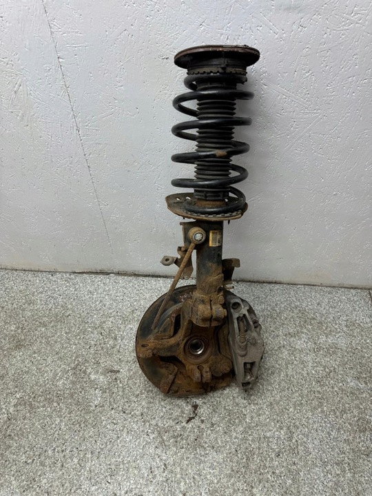 фото №5, Амортизатор mcpherson  поворотный кулак левый перед volvo xc70 iii 2007-2016 2.0 d2 d3 d4 d5 t3