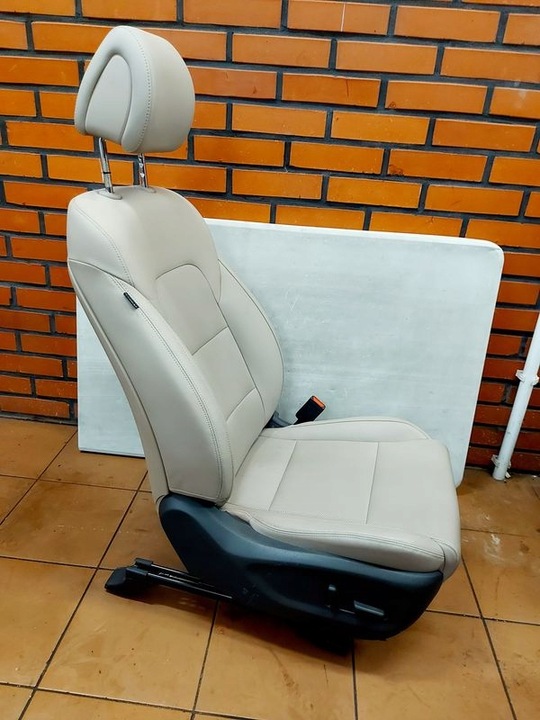 фото №9, Hyundai tucson iii 3 сидіння праві перед пасажира вентильований з підігрівом шкіра eu