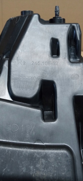 фото №15, Tesla модель 3 y рестайлинг 20- фара передняя правая полный led eu 151495300d