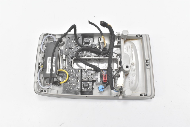 фото №16, Лампа потолок audi a6 c7 4g0947135