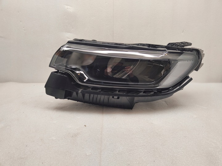 фото №1, Jeep compass ii рестайлинг полный led лампа левый перед 00501636830