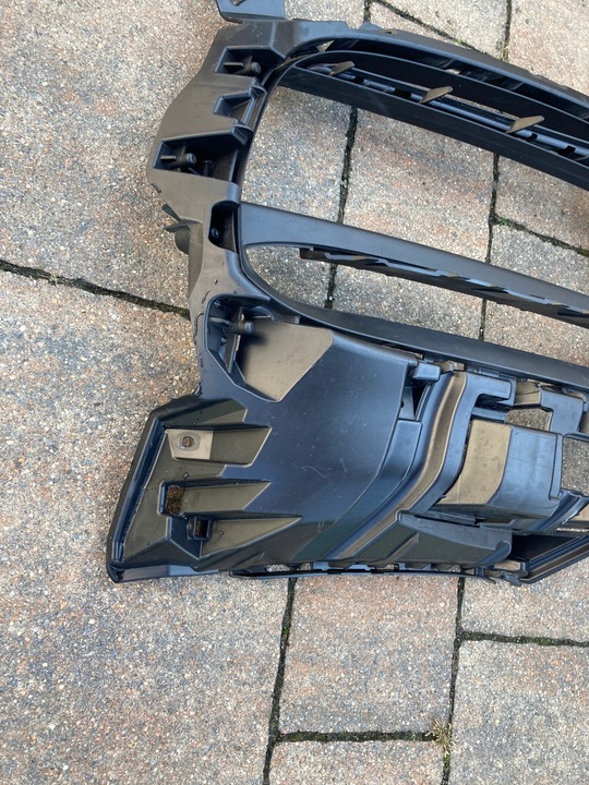 фото №7, Porsche panamera 971 кріплення ковзун бампера лівий оригінал.