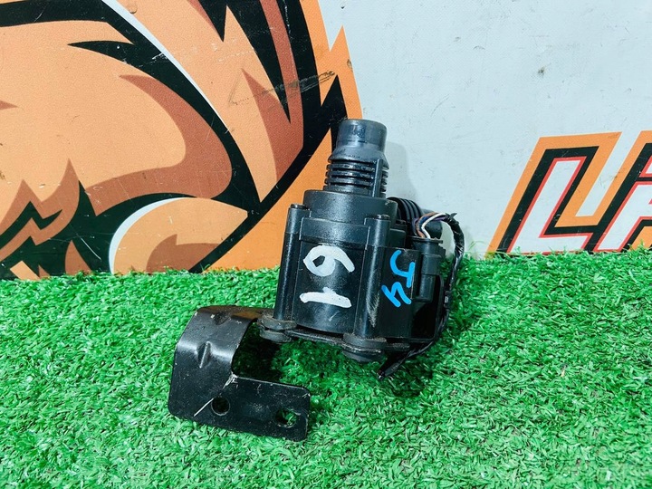 фото №11, Насос воды jaguar f-pace x761 m8a2-8b500-bb