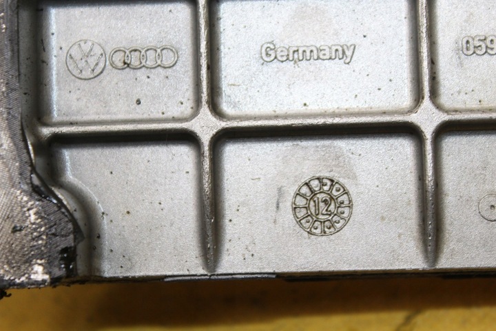 фото №5, Корпус распределительный вал 059109130aj cayenne 4.2tdi