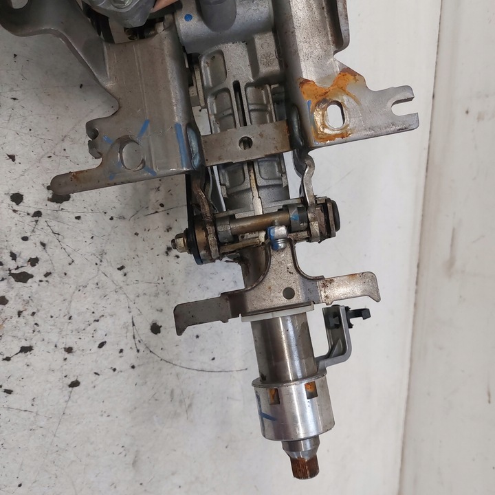 фото №13, Renault scenic ii 2 2,0 16v колонка руль nsk 8200589332 ea9cec-039