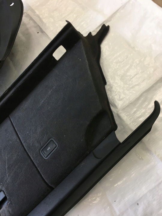 фото №16, Боковина оббивка кришки багажника audi a4 b6 b7 00-2007 8e9863879 8e9863880