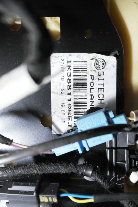 фото №7, Vw golf vi cabrio комплект сидений кожа чёрная алькантара 1k3881106ej