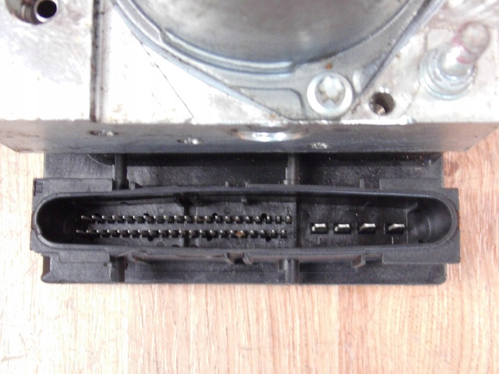 фото №6, Toyota avensis iii t27 блок управления abs 44540-05140
