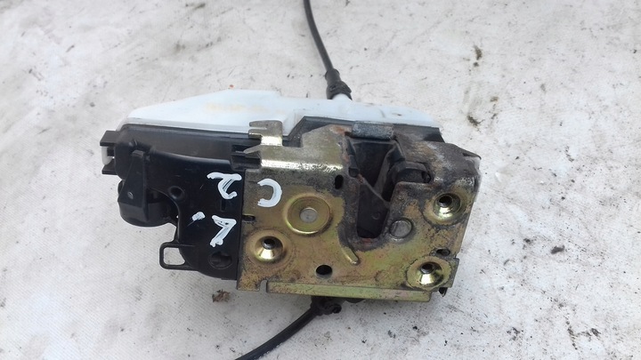 фото №6, Замок дверь левый перед 52187680 5 pin citroen c2 03-