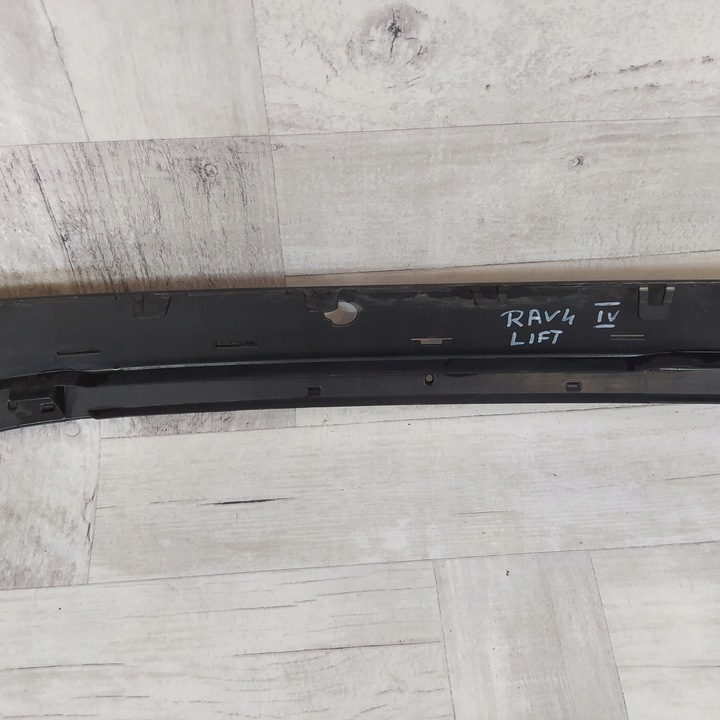 фото №10, Toyota rav4 iv рестайлинг спойлер накладка бампера зад задняя 52169-0r060