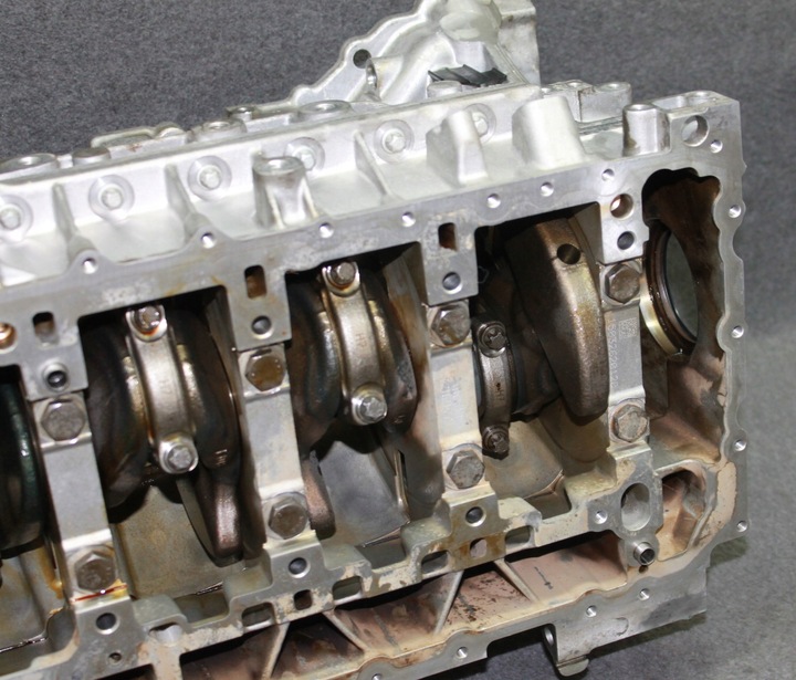 фото №10, Bmw f20 f30 f32 f10 f25 f15 - n20 n26 2.0i 2.8i dół блок двигуна wał поршні