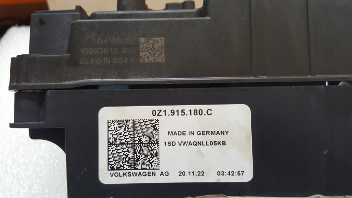 фото №9, Блок управления  модуль реле напряжения vw audi skoda 0z1915180c