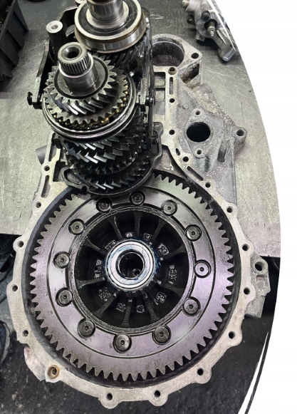 фото №5, Коробка передач коробки передач av6r-7002-am av6r-7002-hj av6r7002 ford focus c-max 1.6