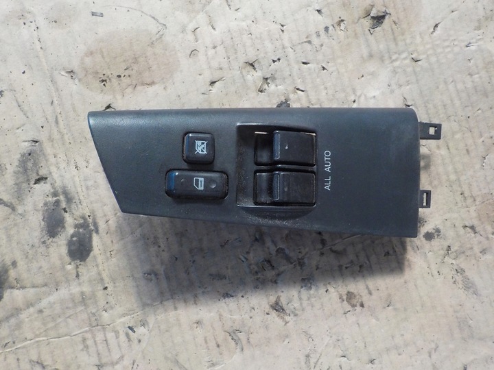 фото №7, Toyota corolla 1.4b панель стекло переключатель левый