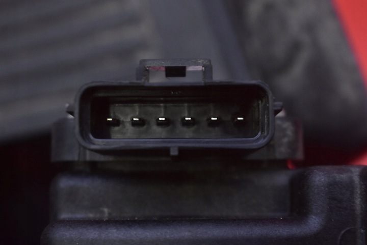 фото №8, Потенціометр педаль газу eu dh327272s000 hyundai ix35 1.7 crdi 115 km 09-13