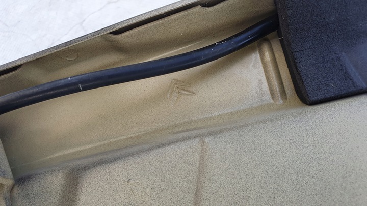 фото №7, Citroen c3 i капот кришка двигуна оригінал