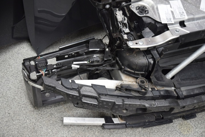 фото №8, Капот радіатор pas лампи led бампер bmw 3 g20 g21 usa b39