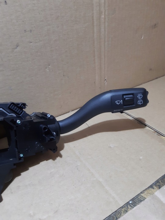 фото №9, Audi q7 4l переключатель комбинированный подрулевые рычаги круиз-контроль 4f0910549a