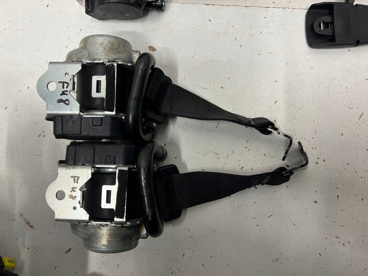 фото №7, Bmw x1 f48 ремені bezpiecenstwa перед зад оригінал