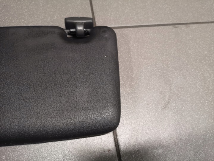 фото №7, Солнцезащитный козырёк правые крючок чёрный audi a4 b6 cabrio