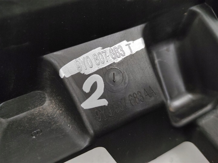 фото №7, Решётка w бампер porsche cayenne iii 9y 9y0807683t