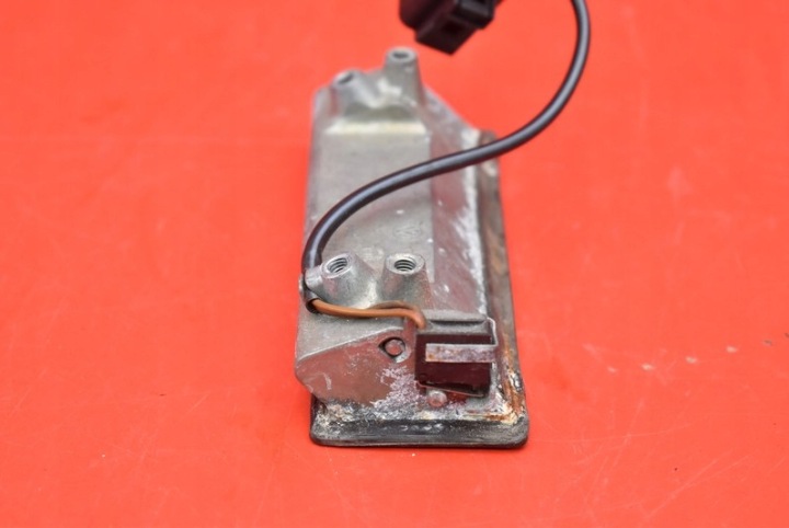 фото №6, Ручка кнопка крышки зад задней 1j0827566 vw touareg 1 i 02-07