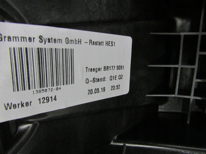 фото №12, Mercedes w177 тунель середній підлокітник європа