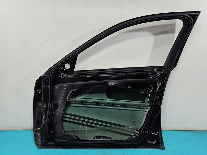 фото №10, Двері перед праві mercedes w212 чорний c197