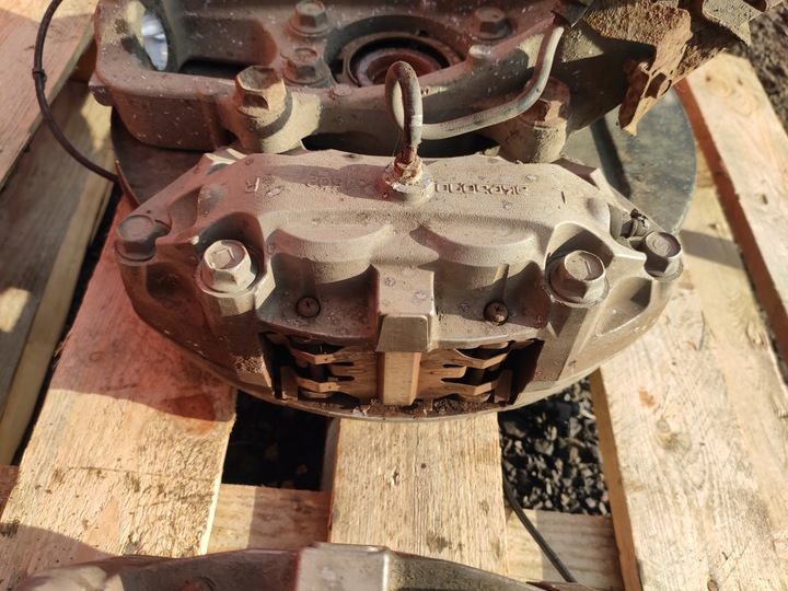 фото №11, Infiniti fx30d 3.0d fx35 поворотна опора супорт диск правий лівий перед гарний