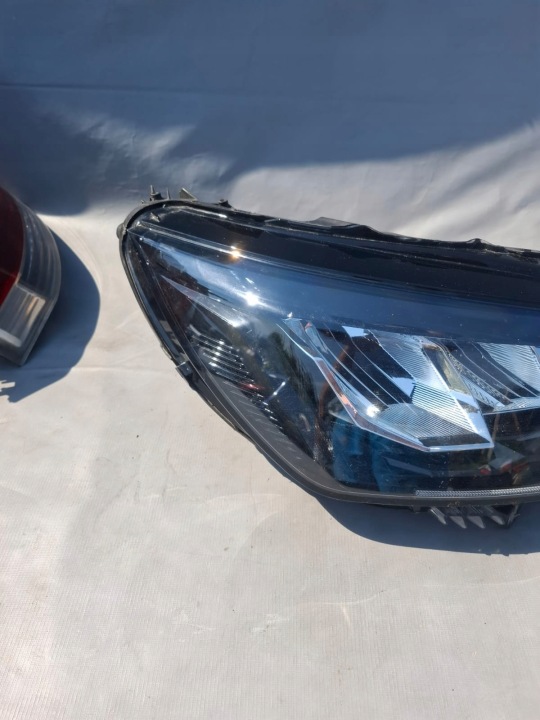 фото №6, Фара праве перед peugeot 208 ii повний led