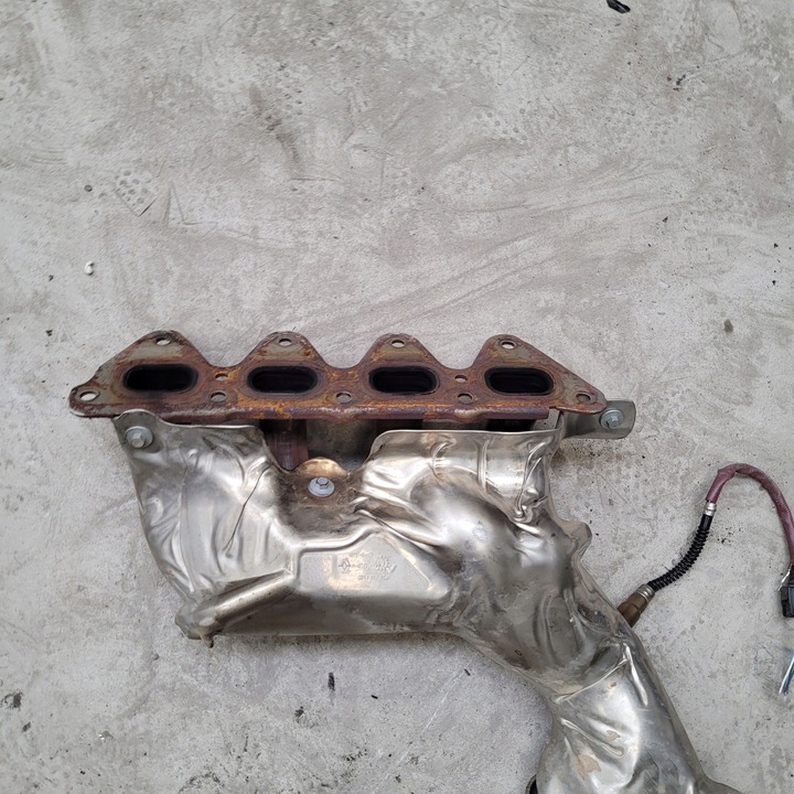 фото №8, Dacia duster i 1.6 колектор випускний лямбда-зонд