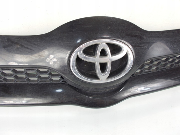 фото №3, Решётка радиатора решётка toyota corolla verso ii 2 04-09 2,0 d4d