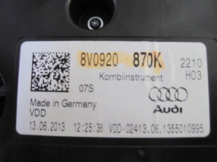фото №9, Панель приладів audi a3 8v0920870k