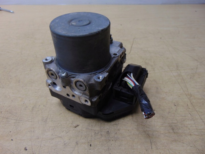фото №5, Блок керування abs блок керування  toyota rav4 iv 2.2 44540-42311