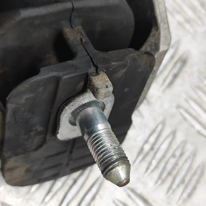 фото №7, Подушка двигуна ліва mazda mx-5 iv nd na5f39050 31979253 2.0l 118kw 2022
