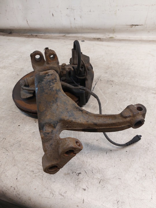 фото №8, Поворотный кулак левая передняя audi a6 c5 2.5tdi