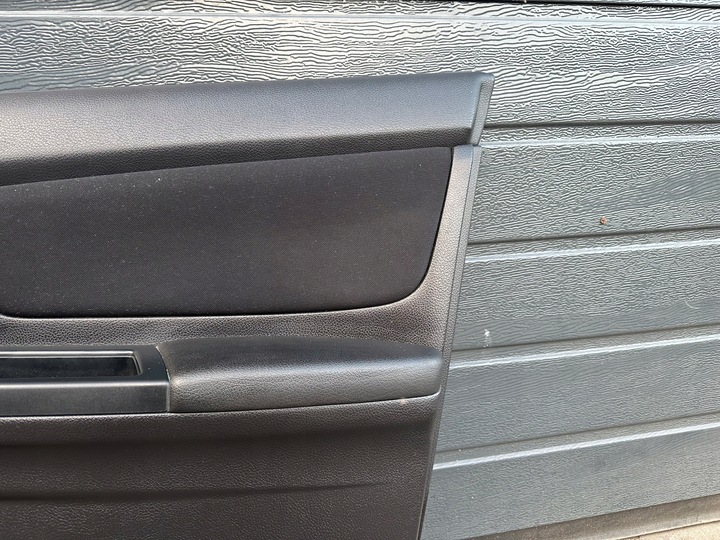 фото №5, Subaru xv i боковина правые перед европа