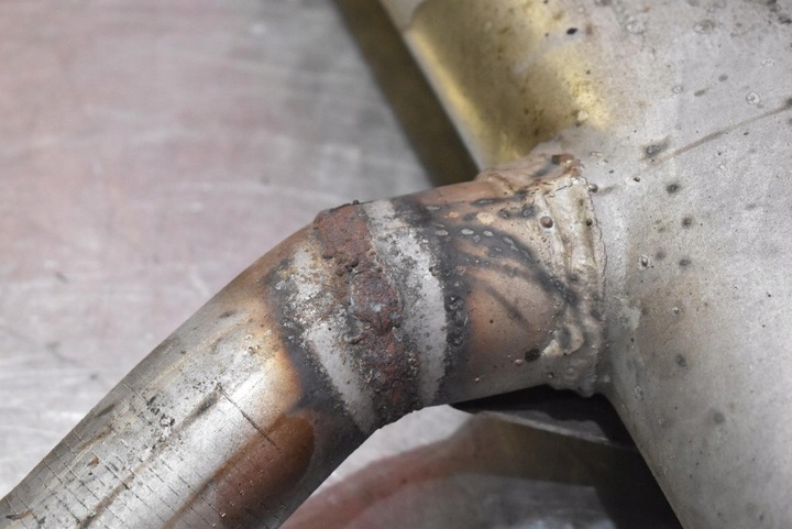 фото №14, Глушник кінцевий hyundai tucson 1 i 2.0 crdi 112 km 04-10