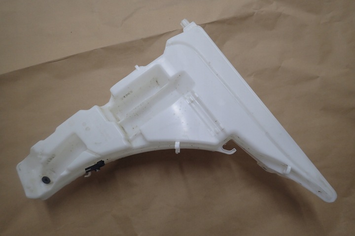 фото №12, Бак омывателя org audi a6 c8 4a 4k0955451d