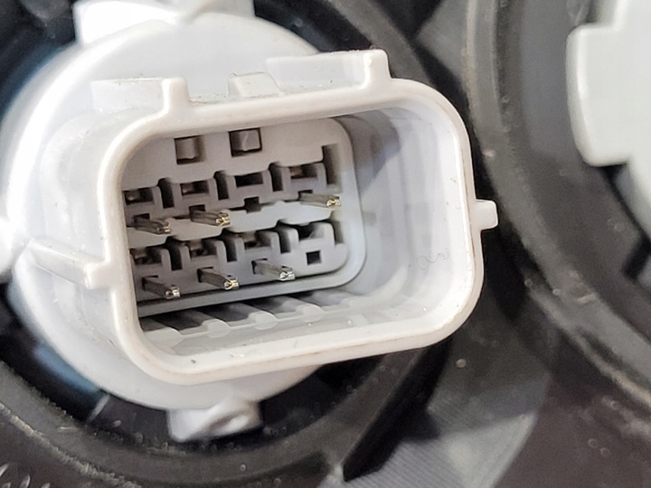 фото №10, Лампа права mazda cx-5 2 ii 6xpin kb8p51030