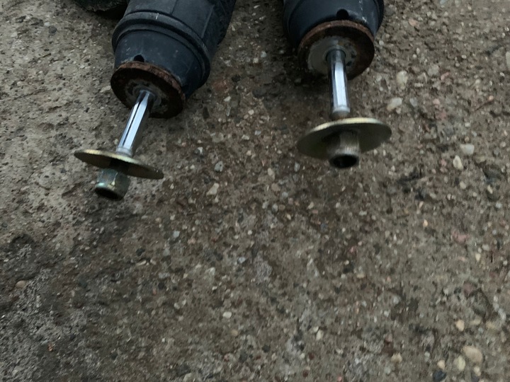 фото №4, Fiat albea 2007r амортизатор газовый зад комплект