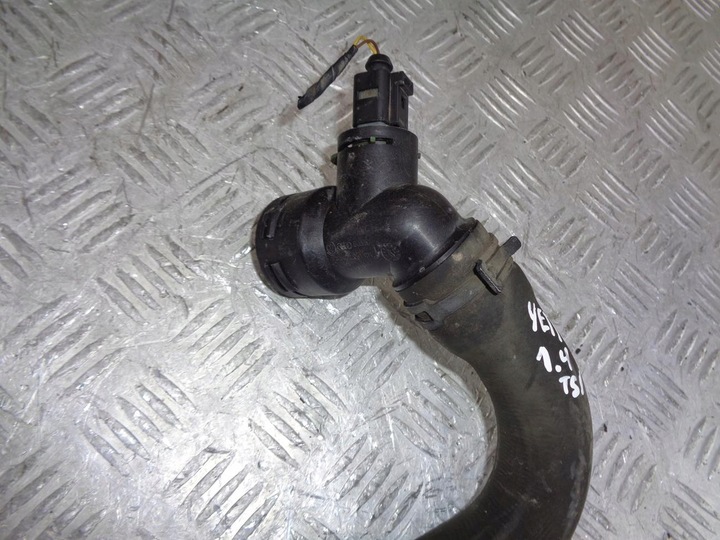 фото №5, Шланг шланг штуцер радіатор води skoda yeti 1.4 tsi 09- 5q0122201