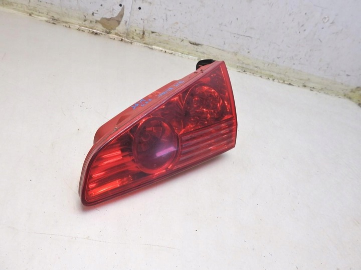 фото №7, Лампа права задня зад кришки peugeot 607 рестайлінг