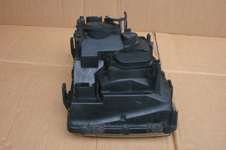 фото №12, Фара правий land rover range rover vogue eu