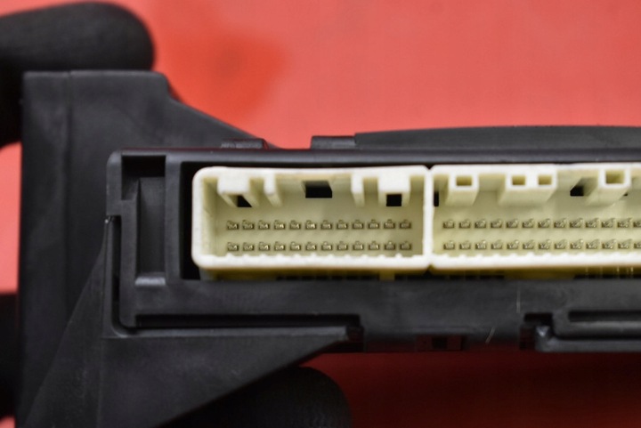 фото №8, Блок управления модуль кондиционера 88650-05250 toyota avensis t27 2.0 d-4d 126 km